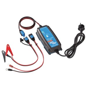 Victron Energy Blue Smart Series GX 12/7 Portable Battery Charger 12V 7A UF21656Z